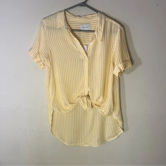 American Eagle  | Top - Picture 1 of 5